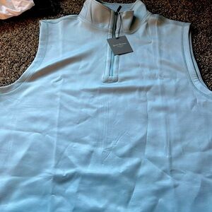 Men’s Hickey Freeman golf vest NWT Large